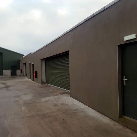 Industrial roller door