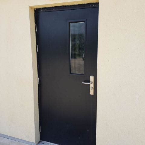 Steel door