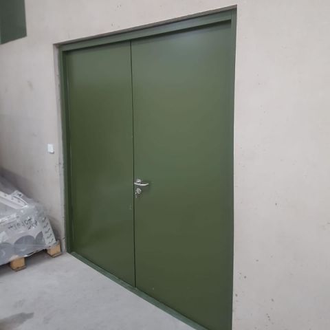 Steel door