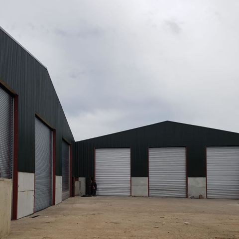 Industrial roller door