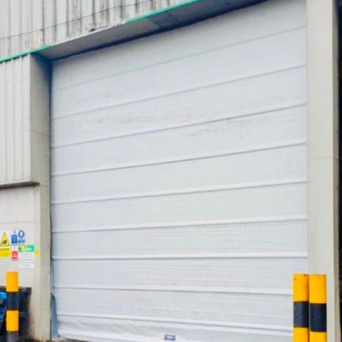 Rapid roll door